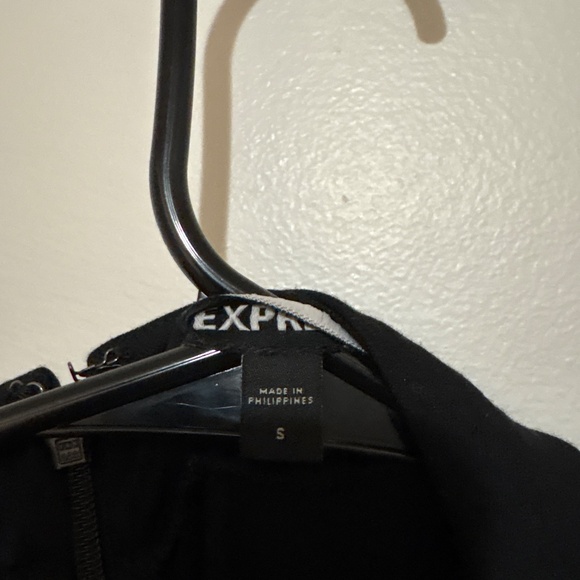 Classic black Express jumpsuit  size 4 - Picture 6 of 10